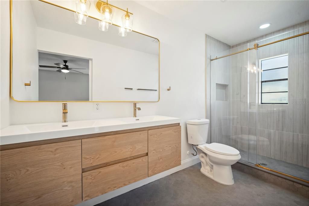 Active With Contract: $399,000 (4 beds, 2 baths, 1888 Square Feet)