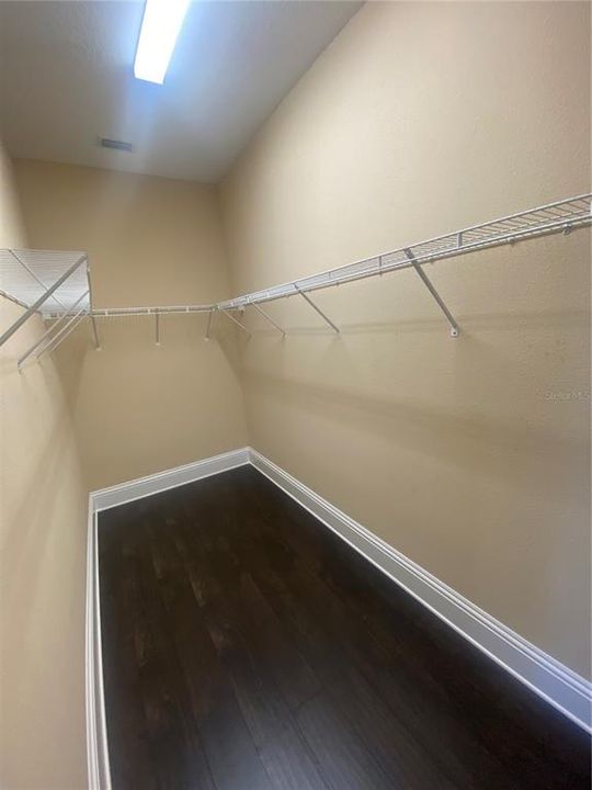 For Rent: $3,200 (3 beds, 2 baths, 1673 Square Feet)