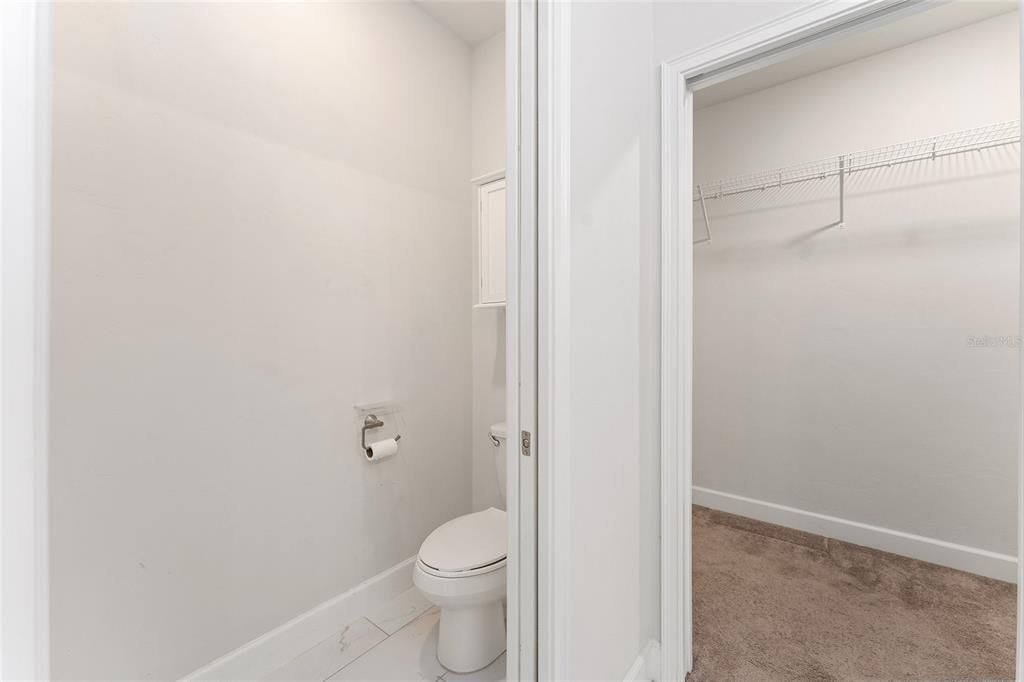 For Sale: $349,900 (4 beds, 2 baths, 1618 Square Feet)