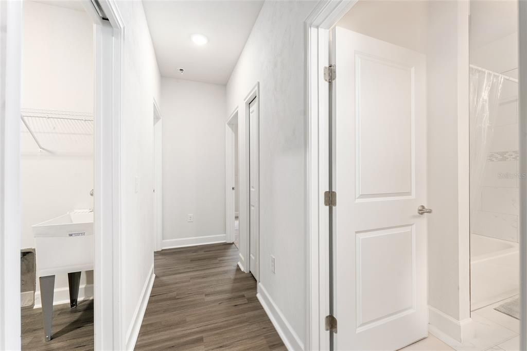 For Sale: $349,900 (4 beds, 2 baths, 1618 Square Feet)