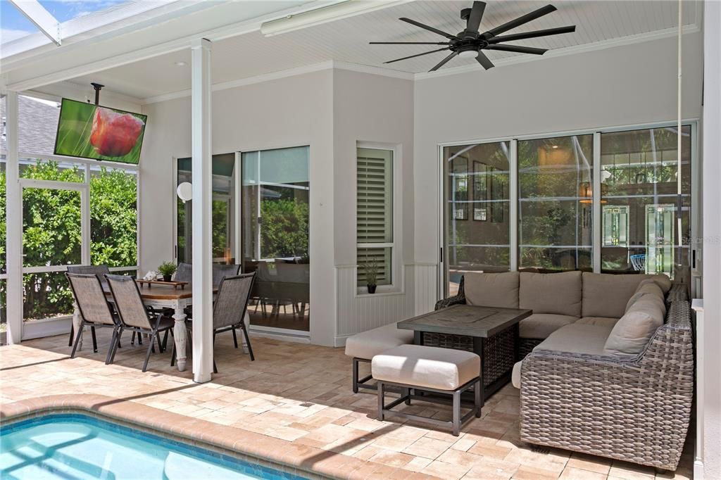 For Sale: $795,000 (4 beds, 3 baths, 2414 Square Feet)