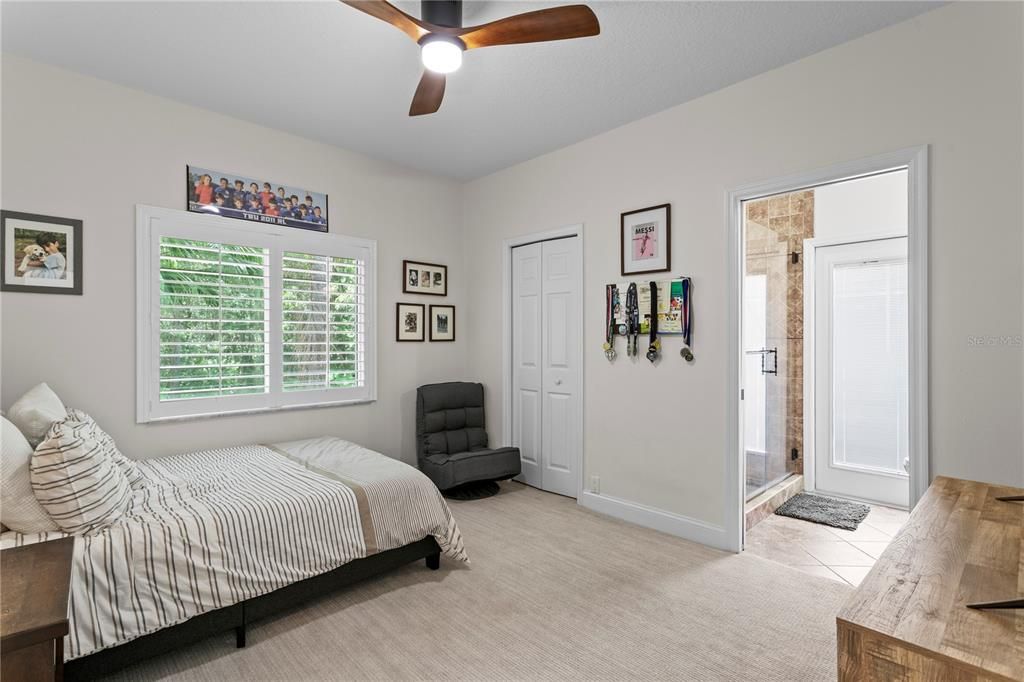 For Sale: $795,000 (4 beds, 3 baths, 2414 Square Feet)