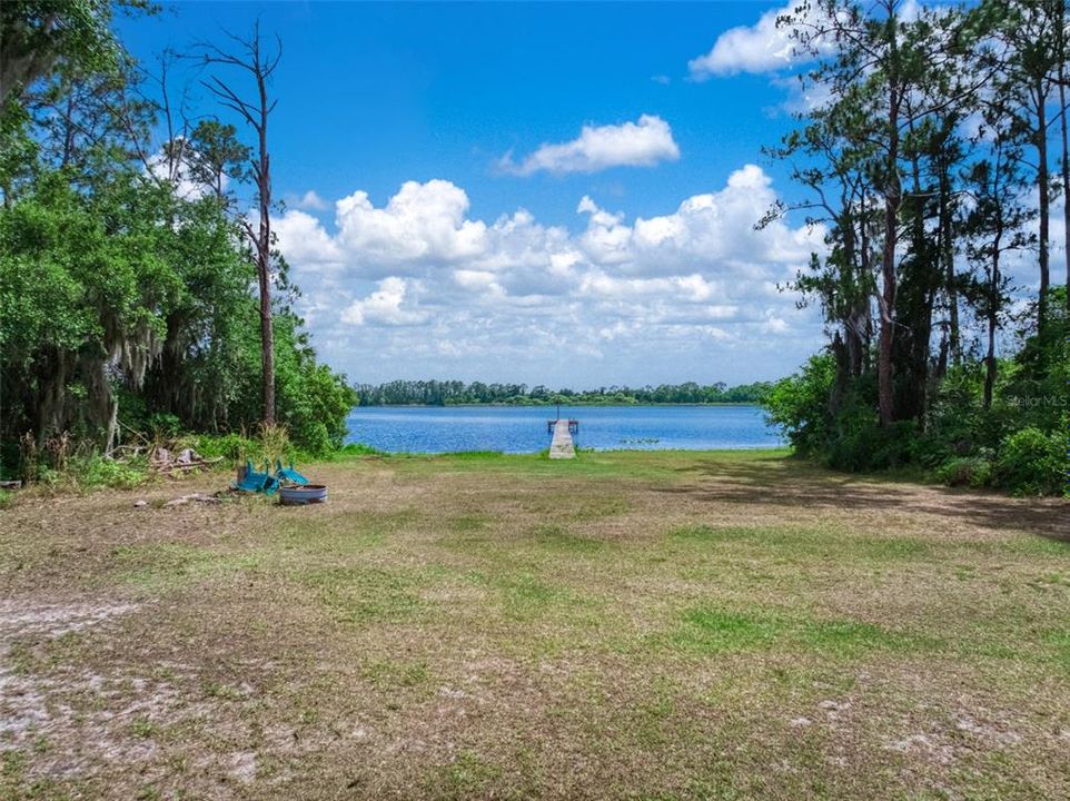 For Sale: $275,000 (2 beds, 2 baths, 672 Square Feet)