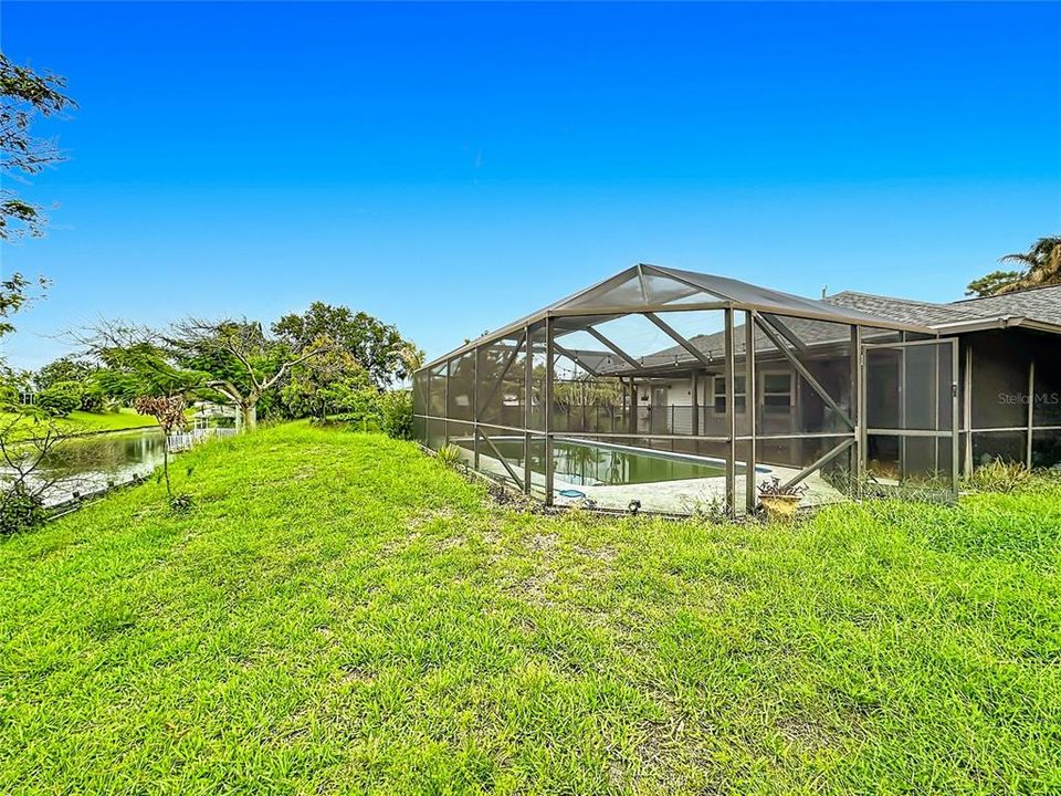 For Sale: $399,000 (3 beds, 2 baths, 1823 Square Feet)