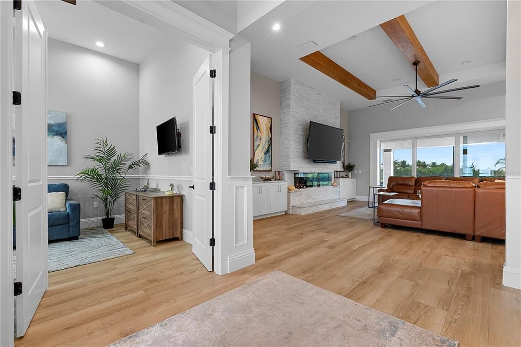 For Sale: $1,800,000 (6 beds, 4 baths, 3770 Square Feet)