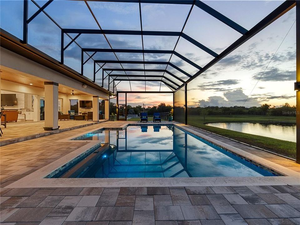 For Sale: $1,800,000 (6 beds, 4 baths, 3770 Square Feet)