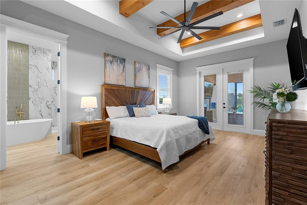 For Sale: $1,800,000 (6 beds, 4 baths, 3770 Square Feet)