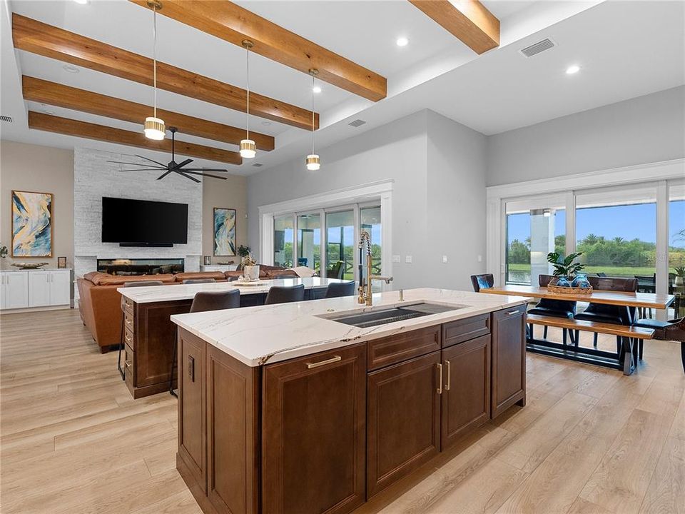 For Sale: $1,800,000 (6 beds, 4 baths, 3770 Square Feet)