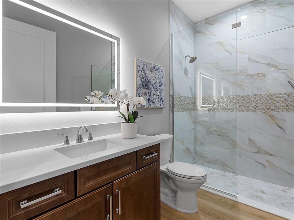 For Sale: $1,800,000 (6 beds, 4 baths, 3770 Square Feet)