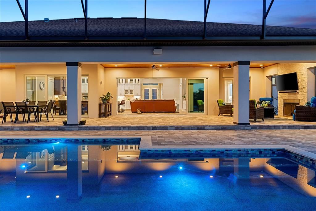 For Sale: $1,800,000 (6 beds, 4 baths, 3770 Square Feet)