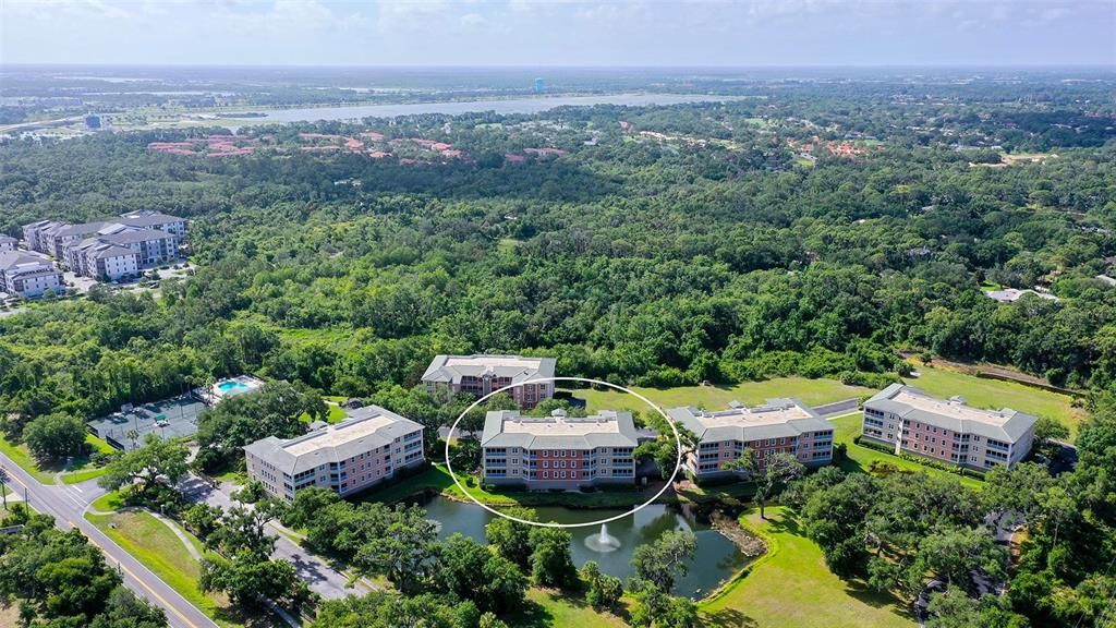 En Venta: $459,000 (3 camas, 3 baños, 2687 Pies cuadrados)