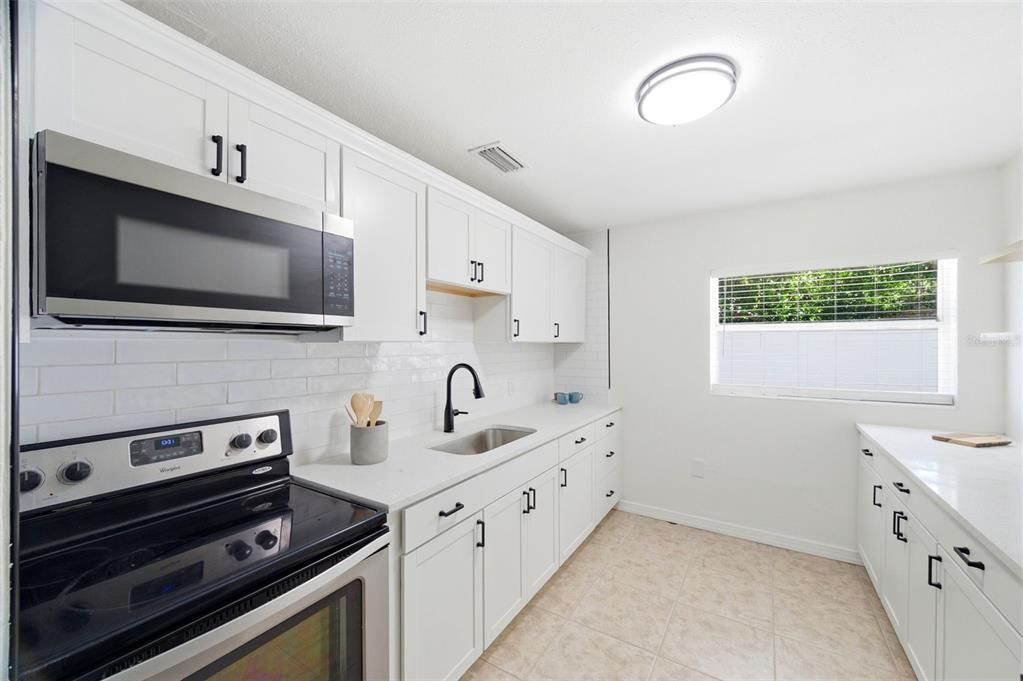 En Venta: $259,900 (3 camas, 1 baños, 1294 Pies cuadrados)
