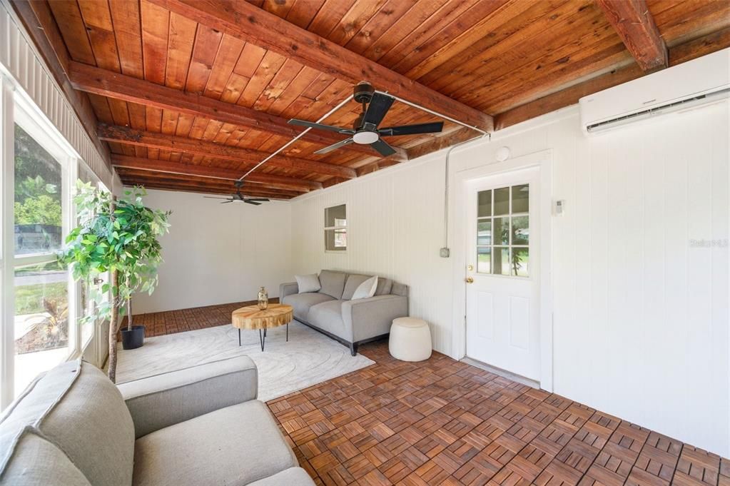 En Venta: $259,900 (3 camas, 1 baños, 1294 Pies cuadrados)