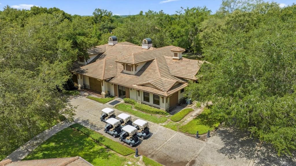 For Sale: $2,050,000 (5 beds, 6 baths, 8164 Square Feet)