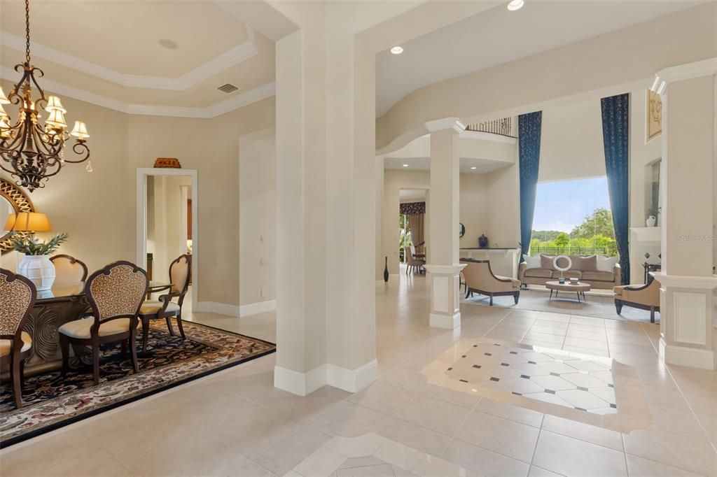 For Sale: $2,050,000 (5 beds, 6 baths, 8164 Square Feet)