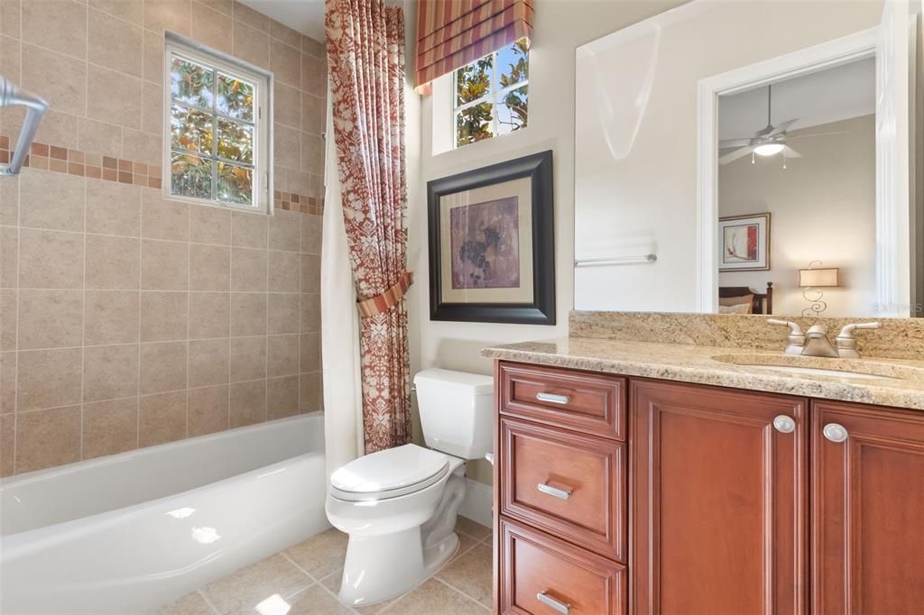 For Sale: $2,050,000 (5 beds, 6 baths, 8164 Square Feet)