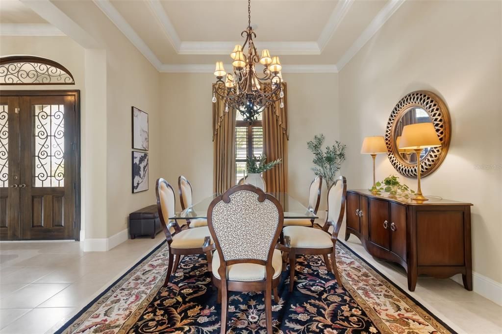 For Sale: $2,050,000 (5 beds, 6 baths, 8164 Square Feet)