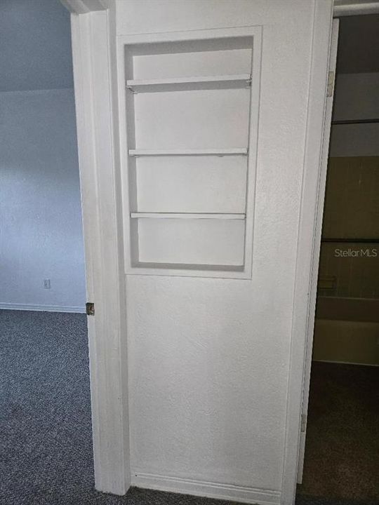 For Rent: $2,000 (2 beds, 1 baths, 800 Square Feet)