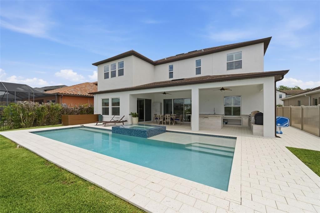 For Sale: $1,250,000 (5 beds, 4 baths, 4069 Square Feet)