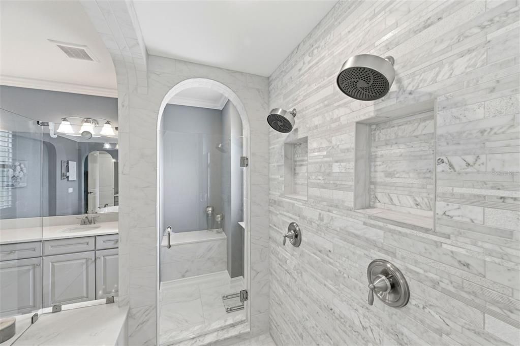 For Sale: $1,250,000 (5 beds, 4 baths, 4069 Square Feet)