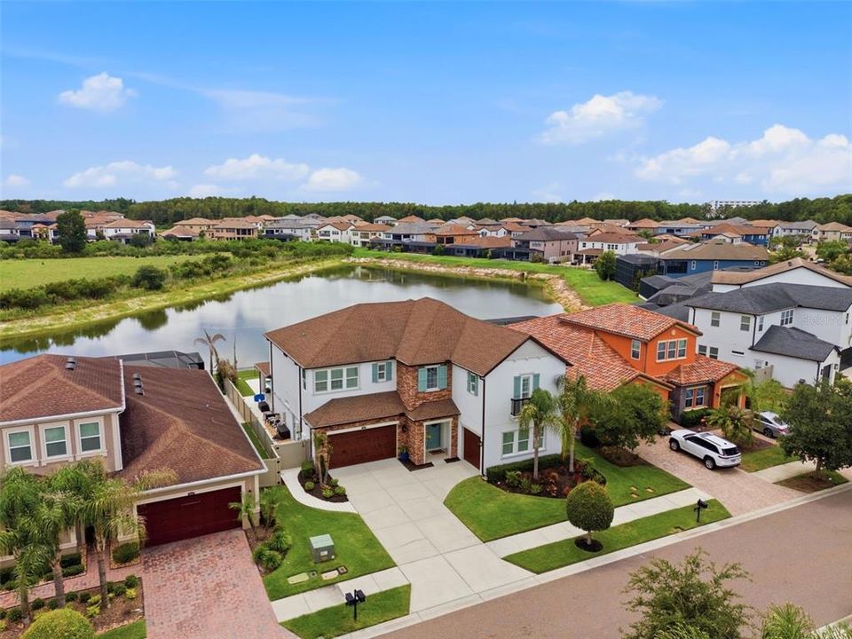 For Sale: $1,250,000 (5 beds, 4 baths, 4069 Square Feet)