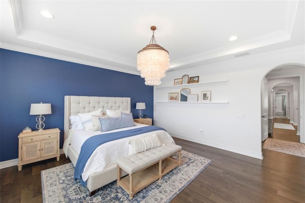 For Sale: $1,250,000 (5 beds, 4 baths, 4069 Square Feet)