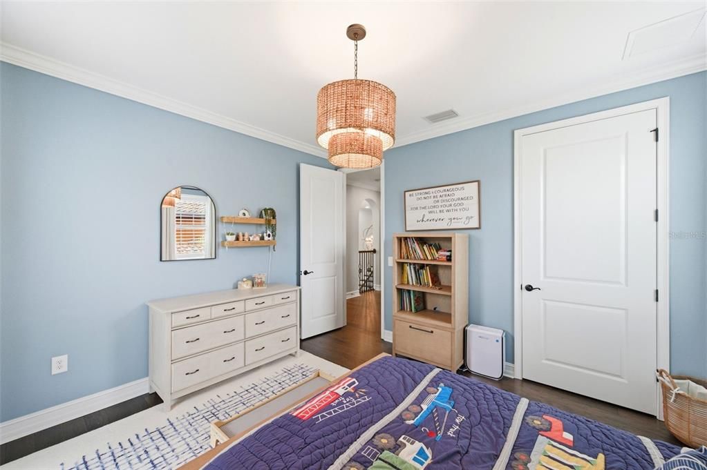For Sale: $1,250,000 (5 beds, 4 baths, 4069 Square Feet)
