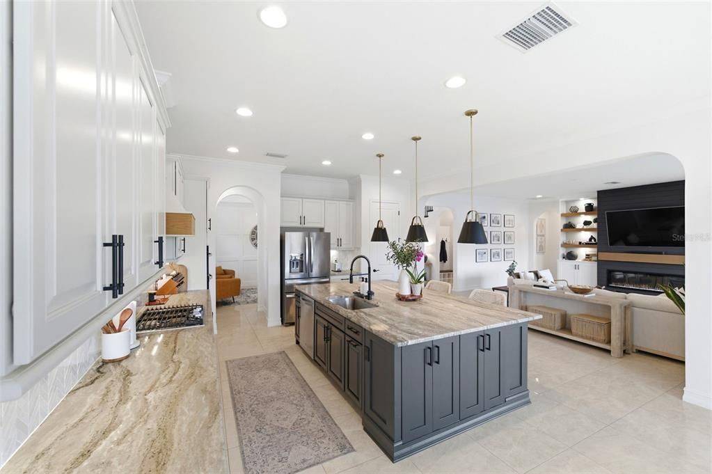 For Sale: $1,250,000 (5 beds, 4 baths, 4069 Square Feet)