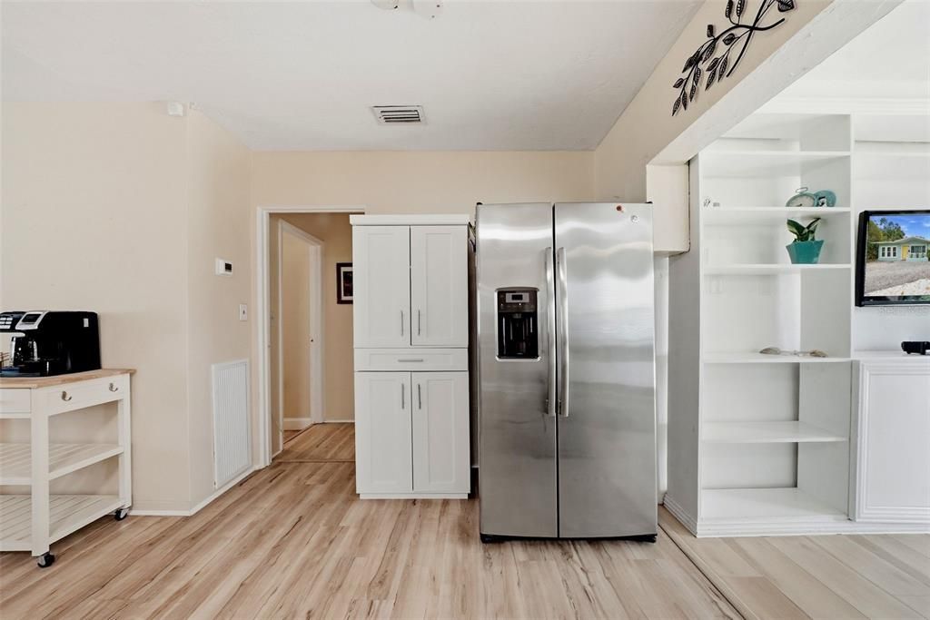 En Venta: $435,000 (3 camas, 2 baños, 1352 Pies cuadrados)