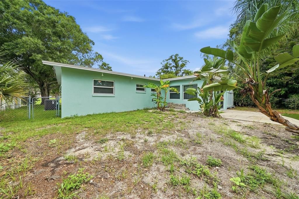 En Venta: $435,000 (3 camas, 2 baños, 1352 Pies cuadrados)