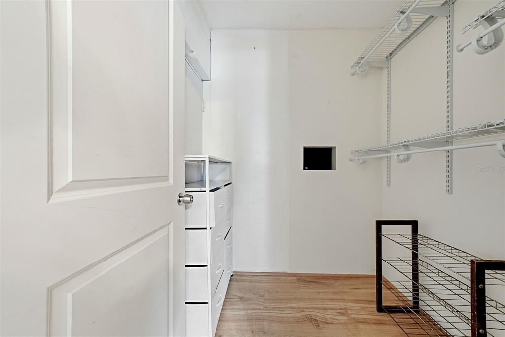 En Venta: $435,000 (3 camas, 2 baños, 1352 Pies cuadrados)