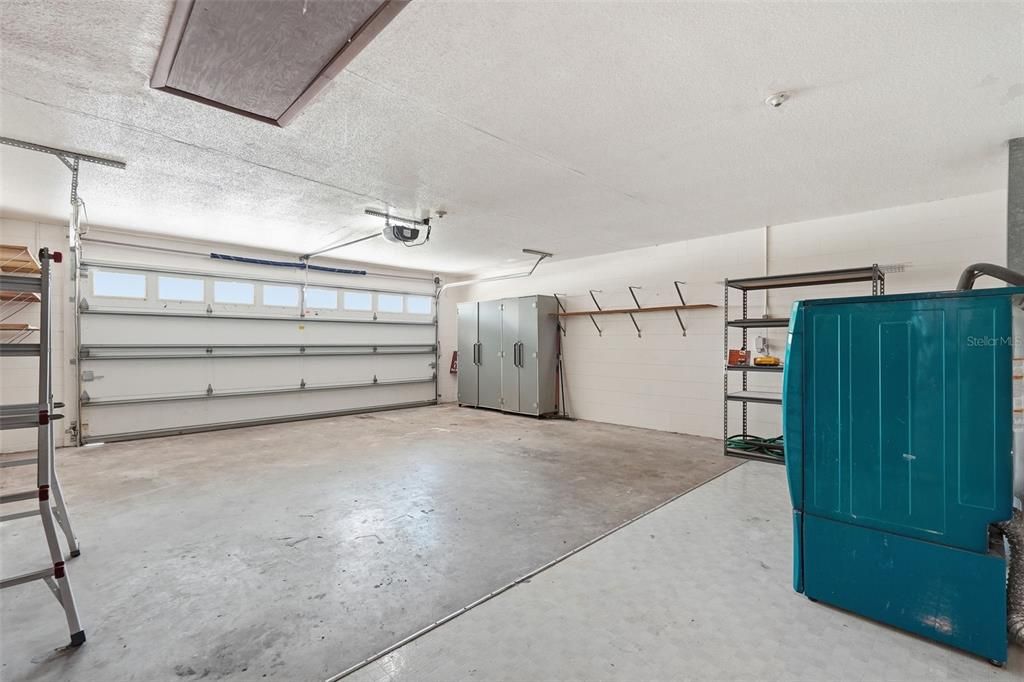 На продажу: $349,000 (3 спален, 2 ванн, 1782 Квадратных фут)