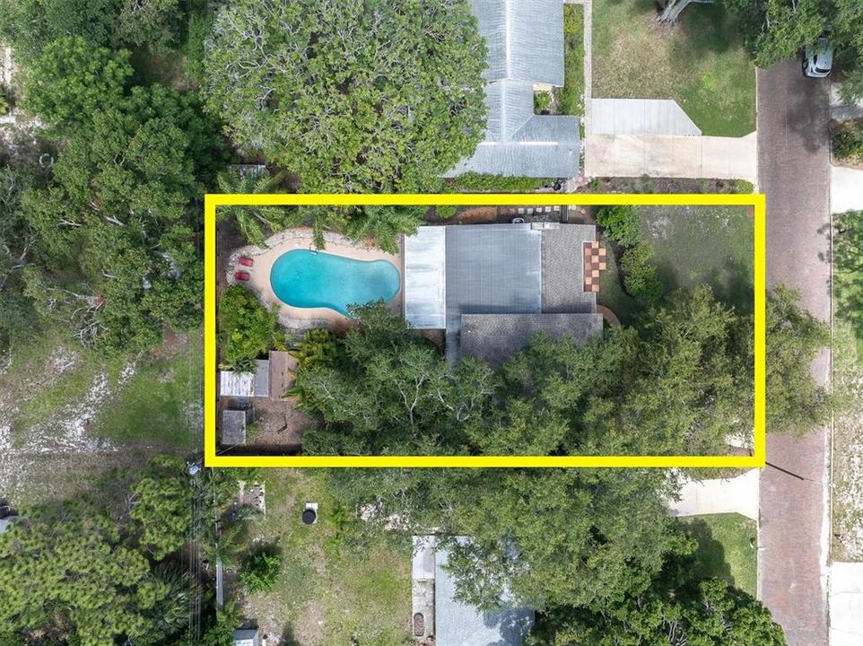 For Sale: $685,000 (5 beds, 3 baths, 2151 Square Feet)