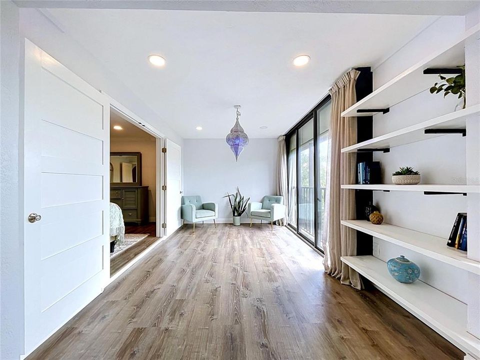 For Sale: $445,000 (3 beds, 2 baths, 1550 Square Feet)