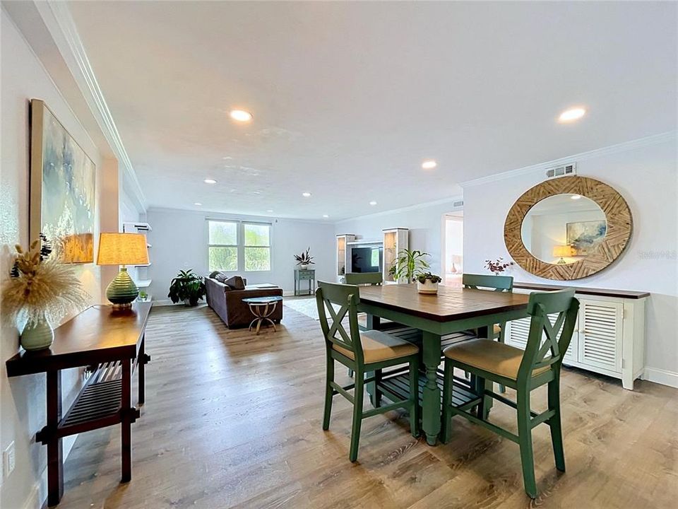 For Sale: $445,000 (3 beds, 2 baths, 1550 Square Feet)