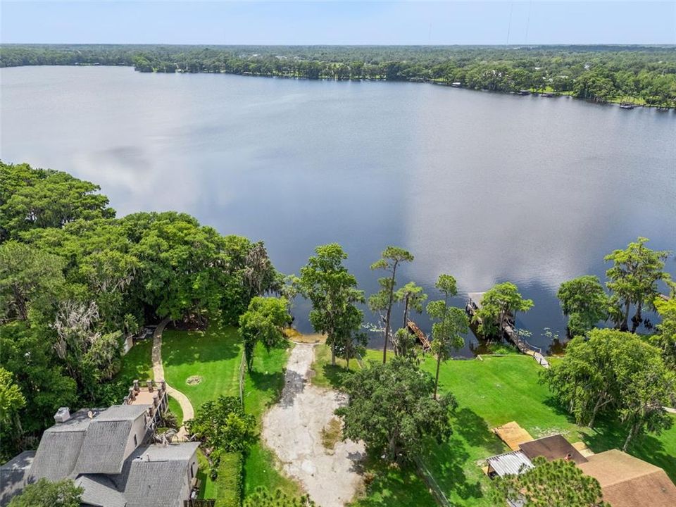 En Venta: $355,000 (3 camas, 2 baños, 1176 Pies cuadrados)
