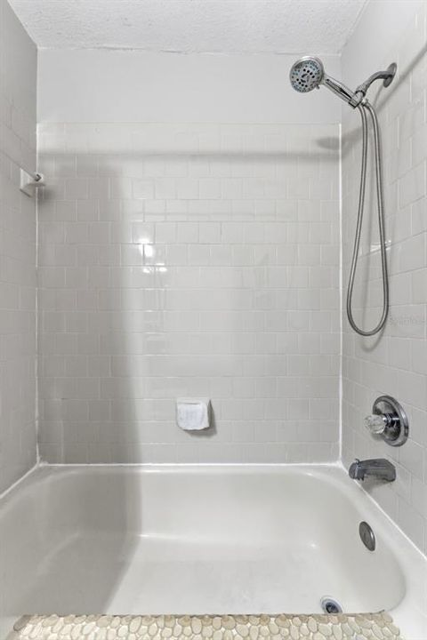 For Sale: $515,000 (3 beds, 2 baths, 2056 Square Feet)