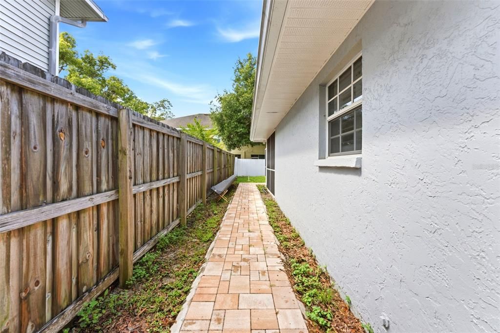 For Sale: $515,000 (3 beds, 2 baths, 2056 Square Feet)