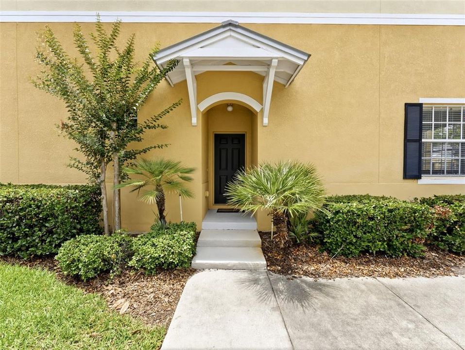 Active With Contract: $304,999 (3 beds, 2 baths, 1850 Square Feet)