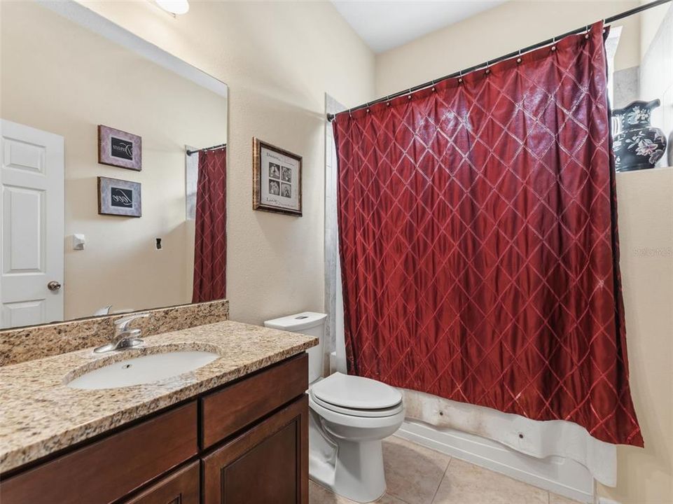 Active With Contract: $304,999 (3 beds, 2 baths, 1850 Square Feet)