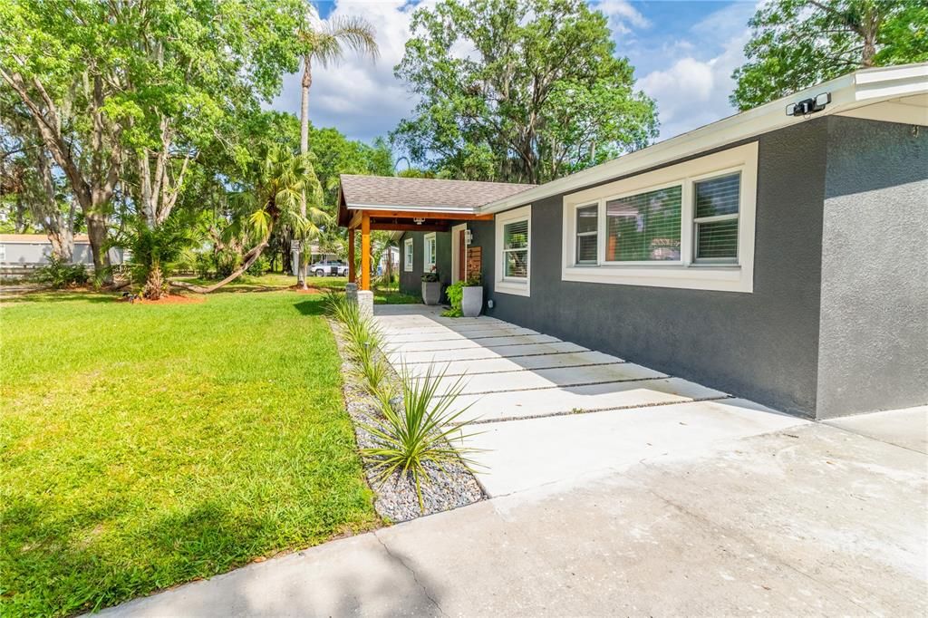 Active With Contract: $399,000 (4 beds, 2 baths, 1600 Square Feet)