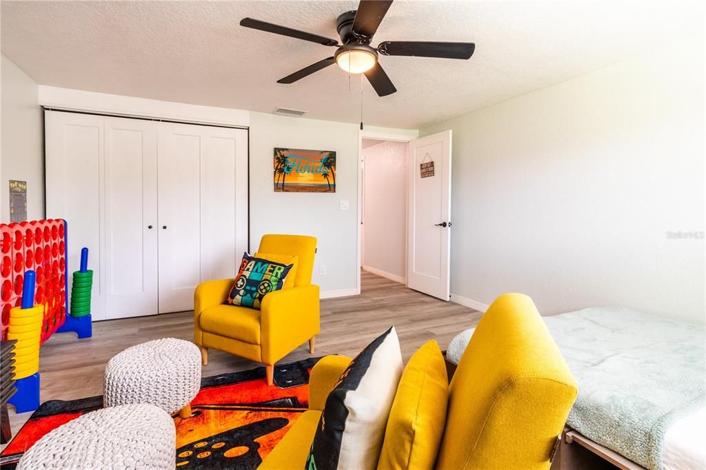 Active With Contract: $399,000 (4 beds, 2 baths, 1600 Square Feet)