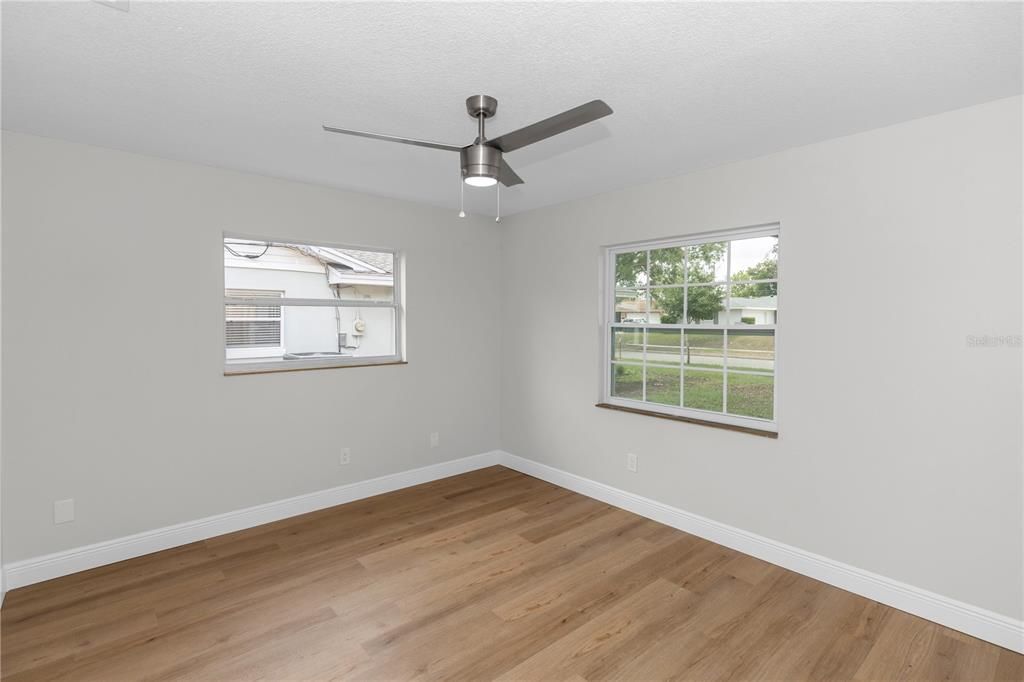 For Sale: $470,000 (3 beds, 2 baths, 1545 Square Feet)