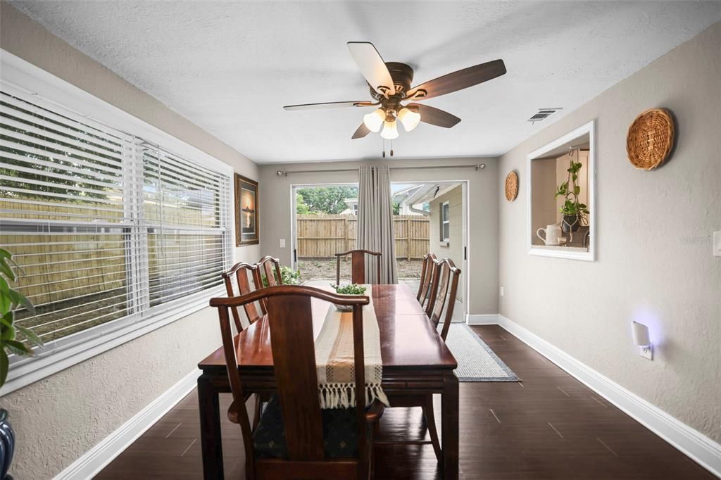 For Sale: $368,000 (3 beds, 2 baths, 1680 Square Feet)