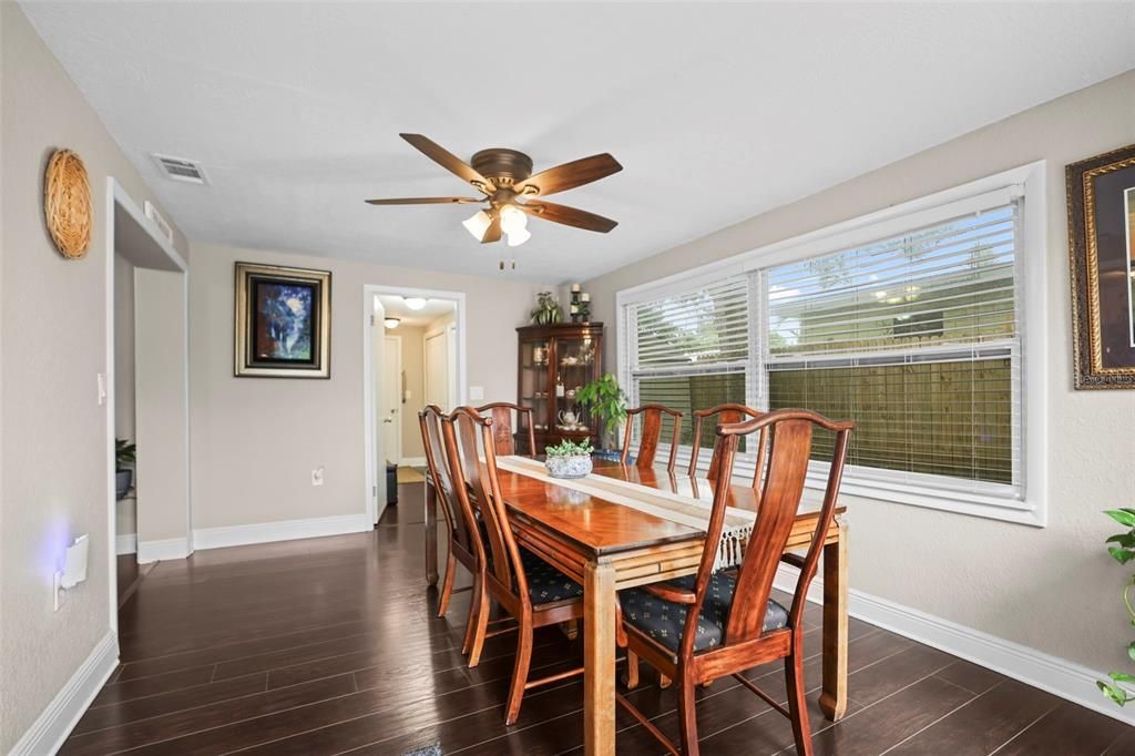 For Sale: $368,000 (3 beds, 2 baths, 1680 Square Feet)
