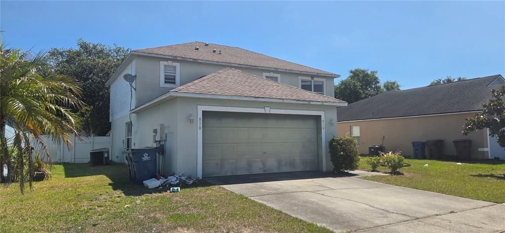 En Venta: $213,000 (4 camas, 2 baños, 2200 Pies cuadrados)