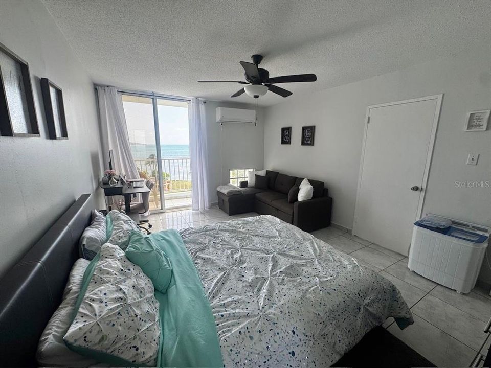 For Sale: $247,500 (1 beds, 1 baths, 623 Square Feet)