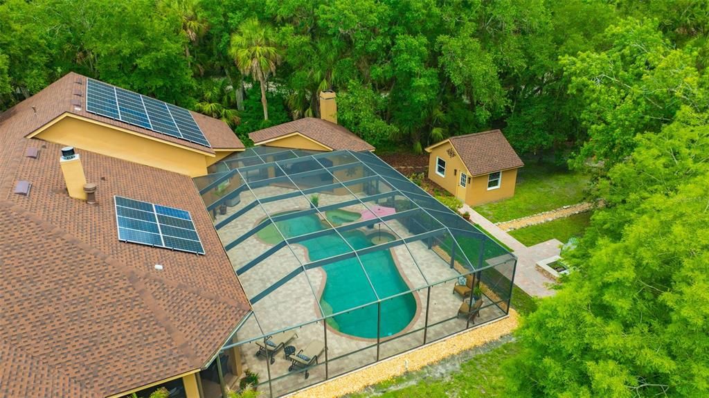 На продажу: $1,725,000 (6 спален, 4 ванн, 4459 Квадратных фут)
