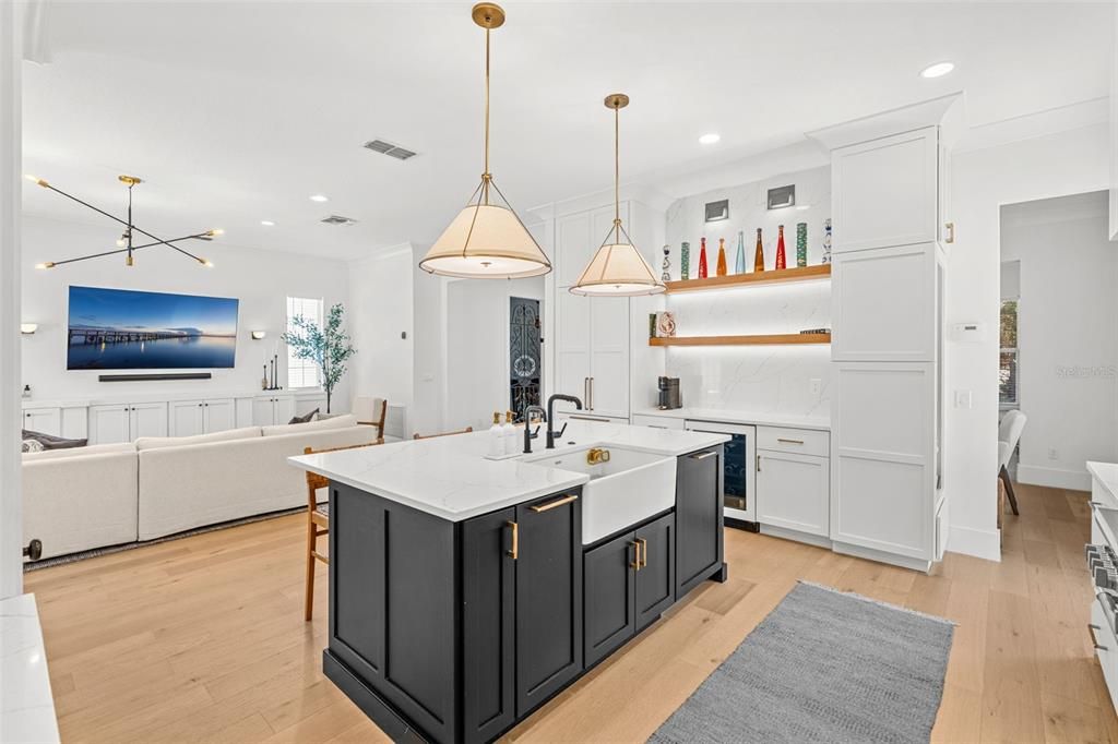 На продажу: $1,399,000 (4 спален, 3 ванн, 3123 Квадратных фут)