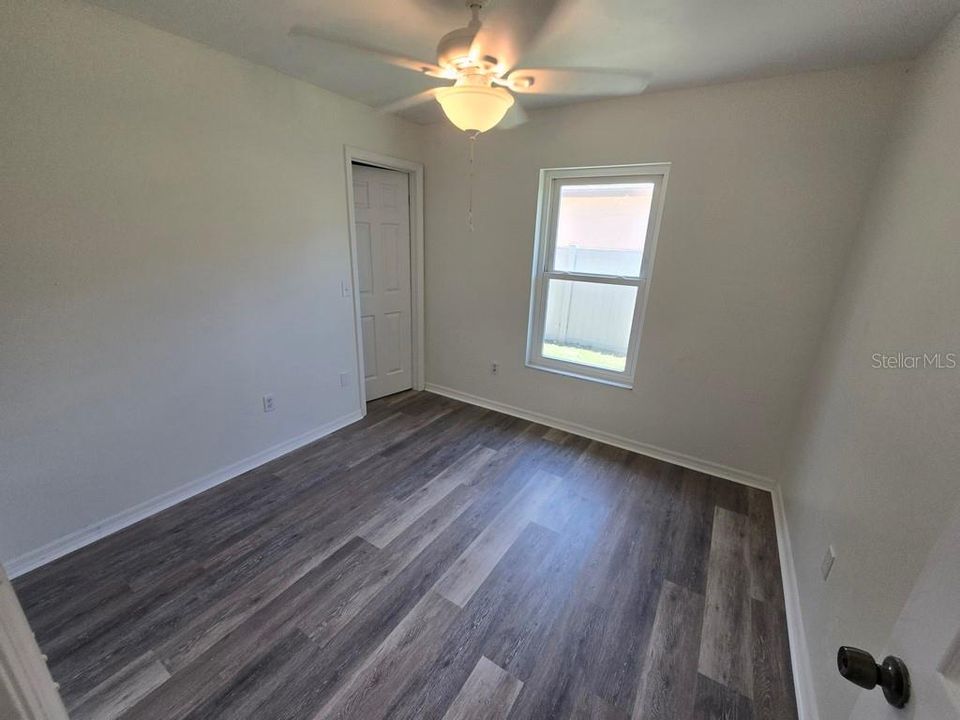 For Sale: $259,900 (3 beds, 2 baths, 1245 Square Feet)